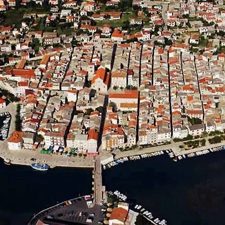 Apartment Attractive House Apartment In Pag Dalmatia, Croatia Pag Town