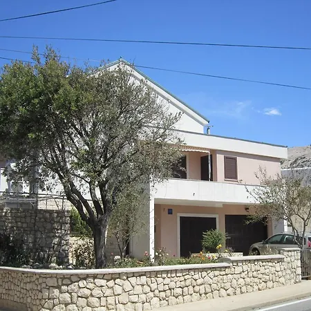 Attractive House In Pag Dalmatia, Croatia